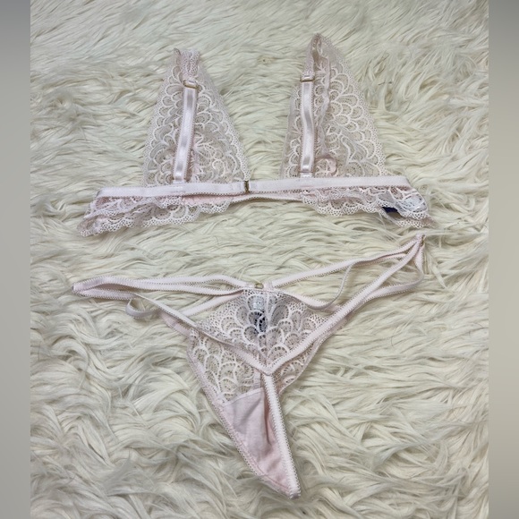 Journelle • ‘Karina’ Bralette+Thong Set • Slipper • M - Picture 11 of 12